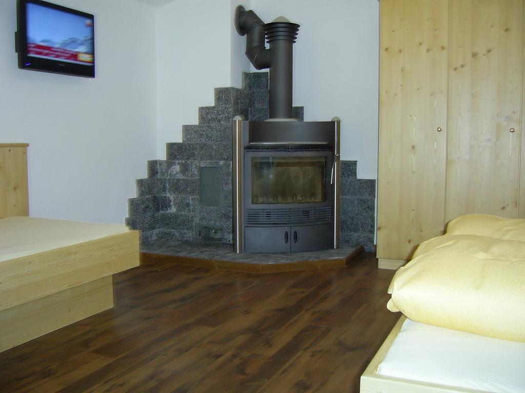 Ferienhaus Marian Нойщифт им Щубайтал Екстериор снимка